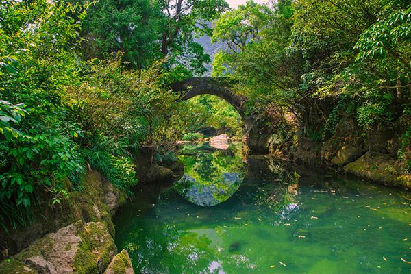 荔波大小七孔+茂兰自然保护区纯玩二日游 贵州贵阳旅游2天1晚跟团游