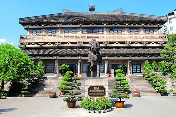 贵州旅游_贵州茅台纯玩一日游“红色之旅·酱香文化”_贵州旅行社贵阳旅游团经典线路